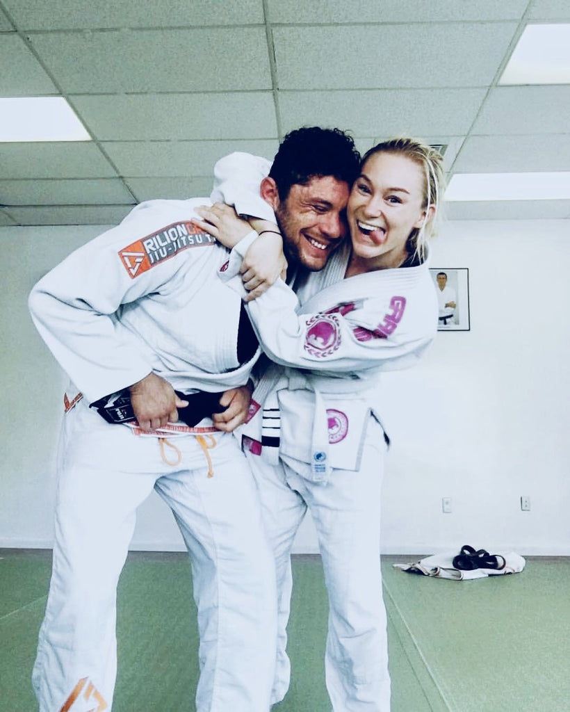 Couple Who Met At BJJ Now Communicate Exclusively Through Positional Sparring; Relationship Counselor 'Baffled'