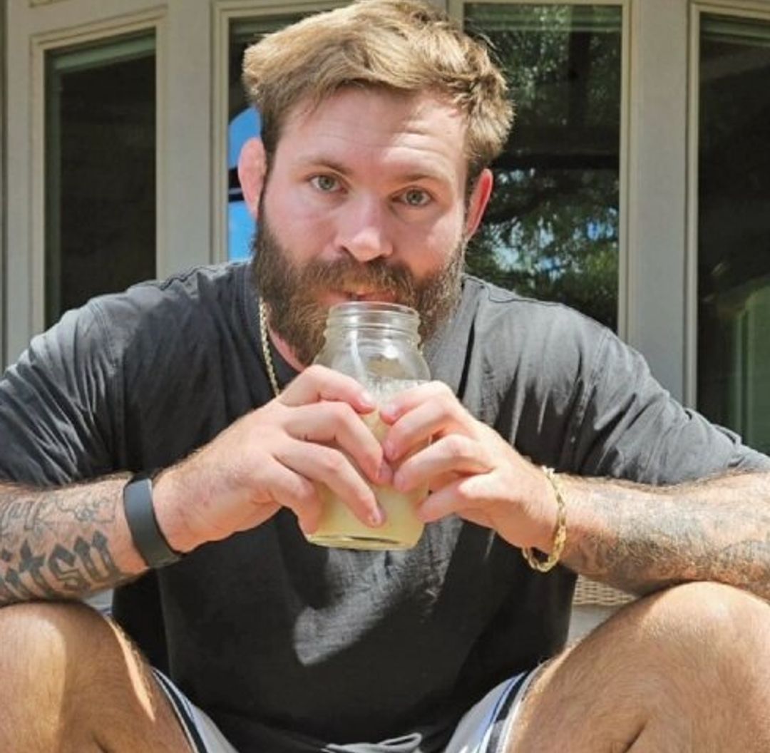 Sport's Greatest No-Gi Grappler Admits He Cannot Solve 'Grabbing My Sleeves'