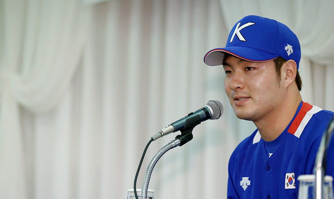 Reigning Champion Signs Exclusive Deal With Rival Promotion Three Weeks Before Title Defense; Parent Company Issues Statement Praising 'Multi-Hyphenated Career Arcs'